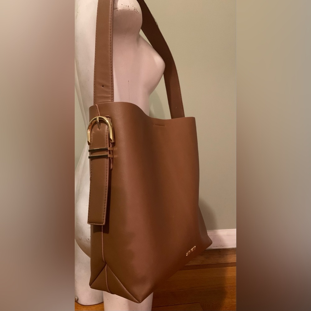 Steve Madden Large Tote Bag - Picture 4 of 15